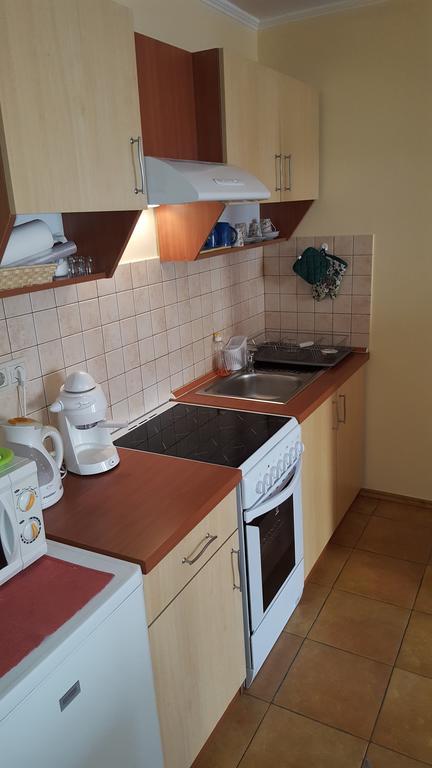 Okker Apartman ギュラ エクステリア 写真